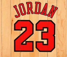 开云体育官方网站-孤星闪耀，威廉姆斯横扫红牛之夜，汉密尔顿如何扛起一支车队的灵魂