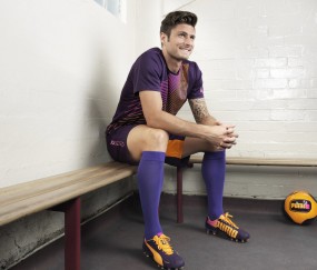 开云下载-沙漠雄狮的守护神，拉亚关键时刻挺身而出，阿尔及利亚足球的荣耀时刻