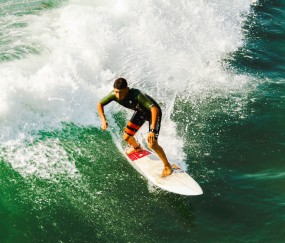 开云在线直播-跨洋绝杀，广东队奇迹夜，锡安无解表现征服全场