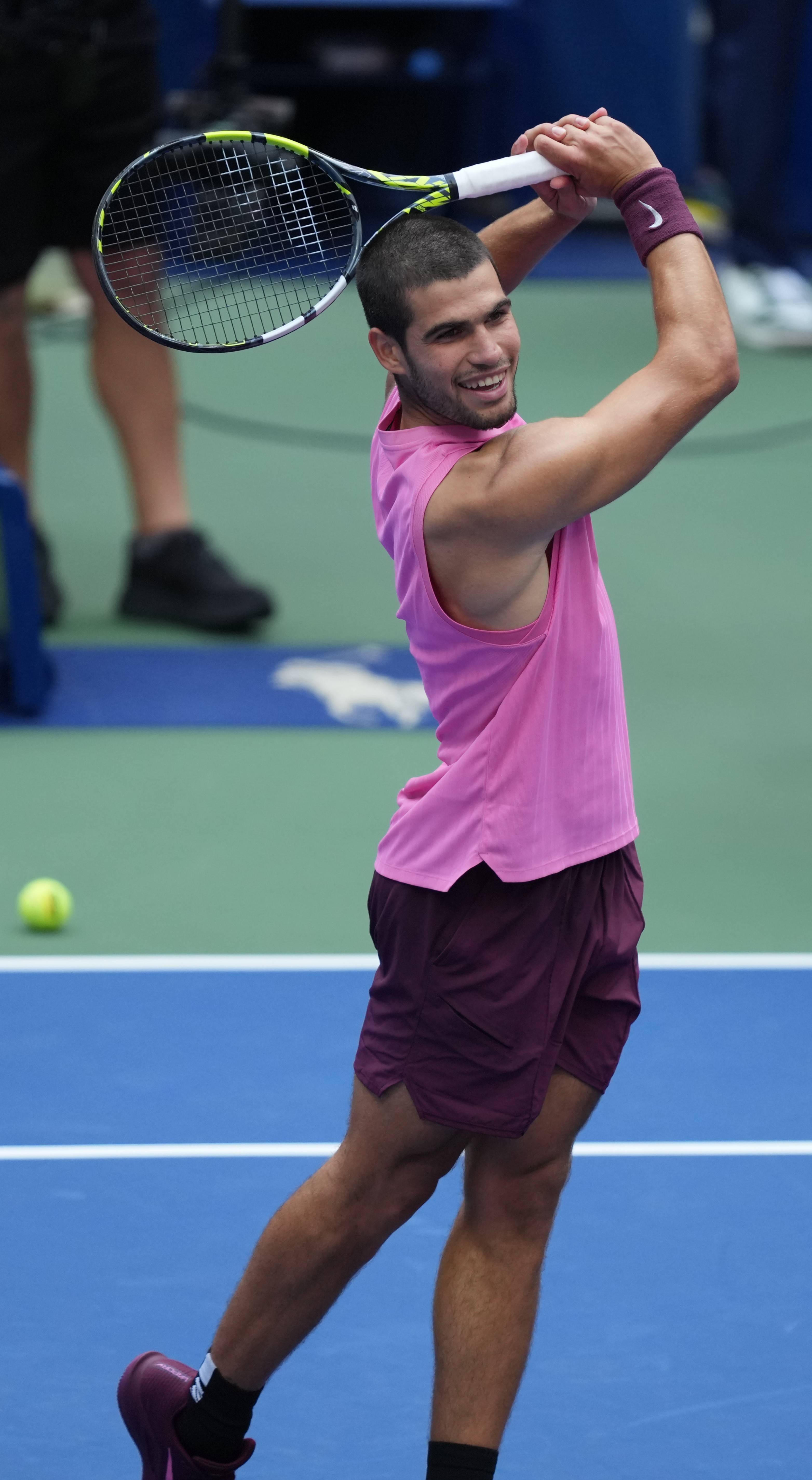 欧洲网球队绝地反击日本网球队，阿尔卡拉斯制霸全场