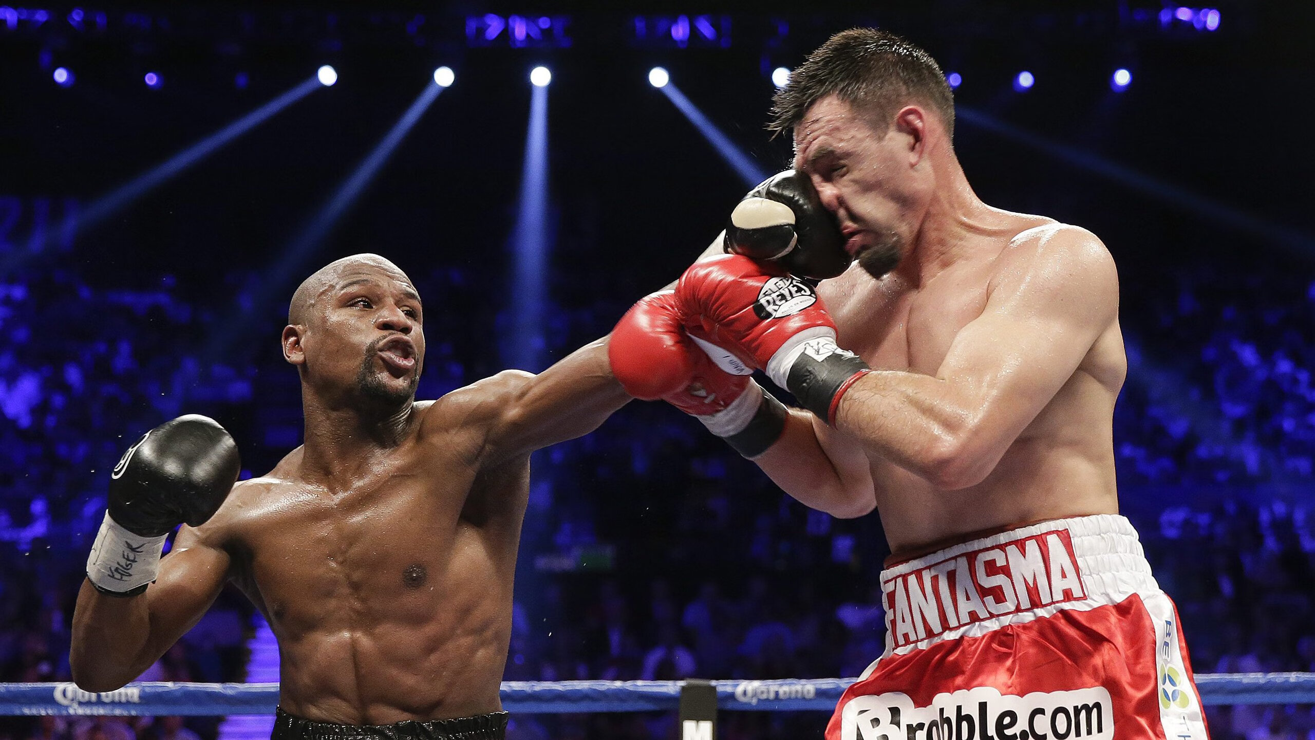 佛罗伦萨血拼土耳其，当姆巴佩在F1赛道上接管年度争冠之战